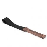 Fouet en bois de 39 cm avec lanière ceinture