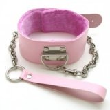 Collier + laisse en cuir et fourrure rose