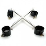 Barre hogtie d'écartement en X - Bondage